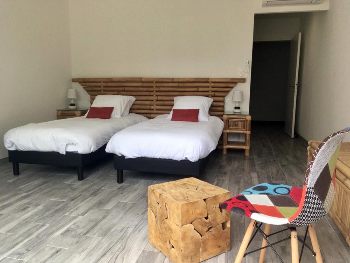 Bed & Breakfast Domaine Des Bois Argentes Saugirard
